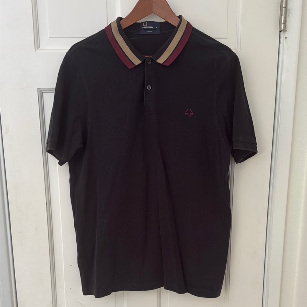Fred Perry collared T shirt